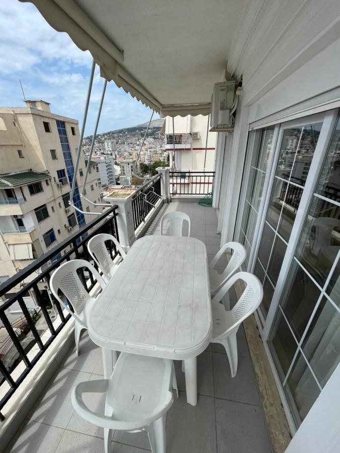Flower Apartment ซารานเดอ ภายนอก รูปภาพ